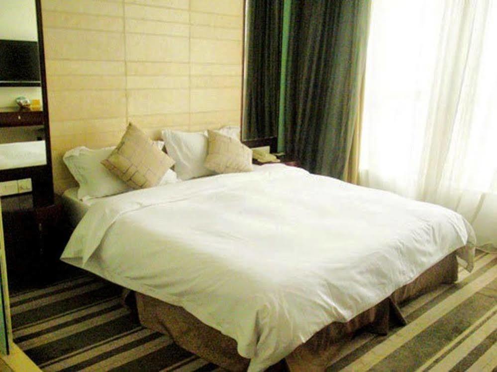 Yihe Harbor Hotel Vuhszi Kültér fotó